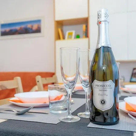 10 Min From Venice Free Garage Lovely Flat